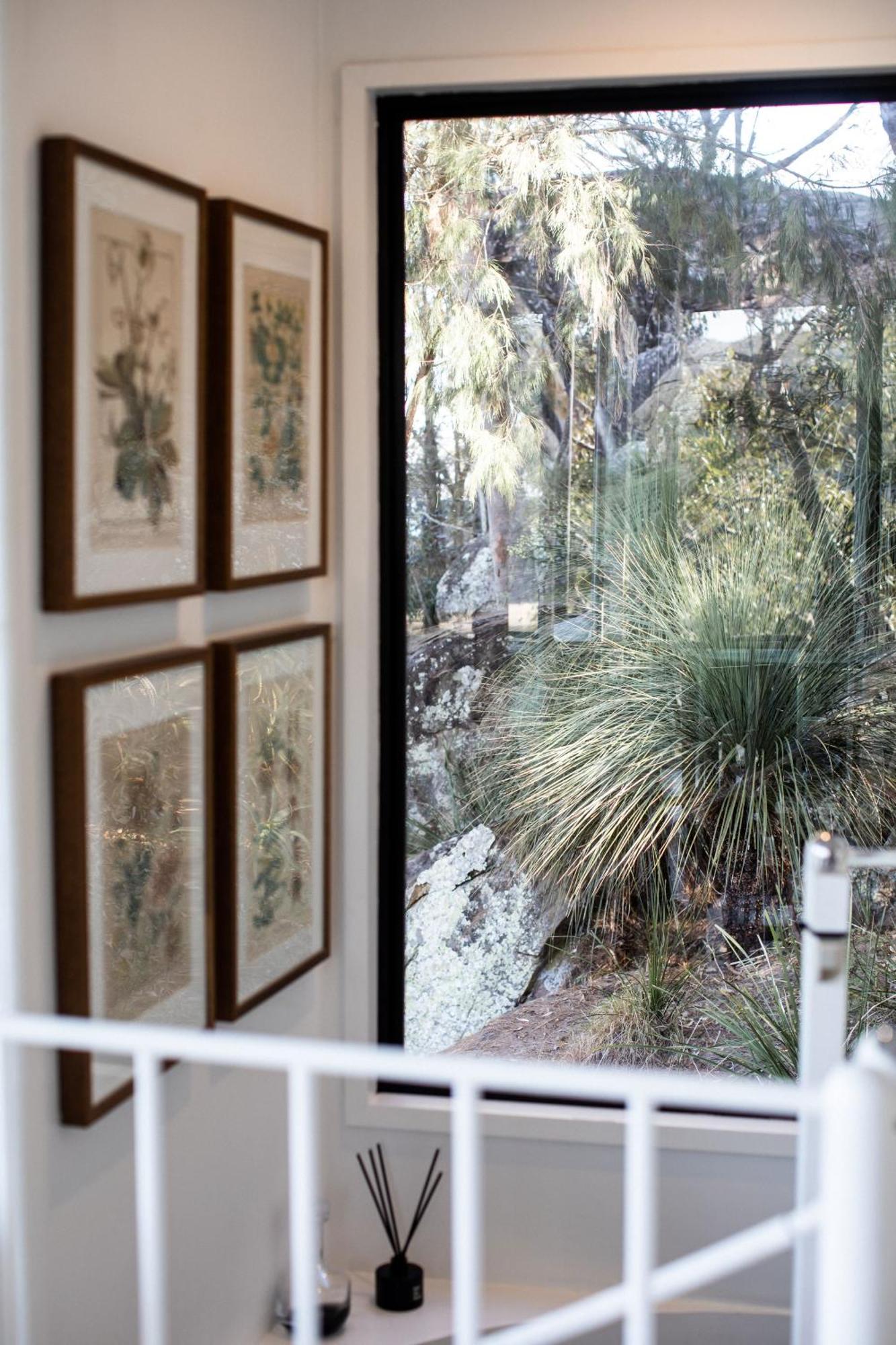 Villa Cape Mackerel Cabin With Magic Palm Beach & Pittwater Views à Great Mackerel Beach Extérieur photo
